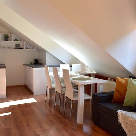 New Central Rooftop With Private Wellness, Sauna & Whirlpool Bath Praga Esterno foto