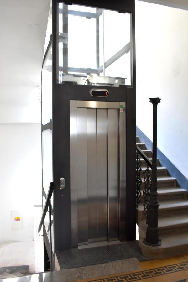 New Central Rooftop With Private Wellness, Sauna & Whirlpool Bath Praga Esterno foto